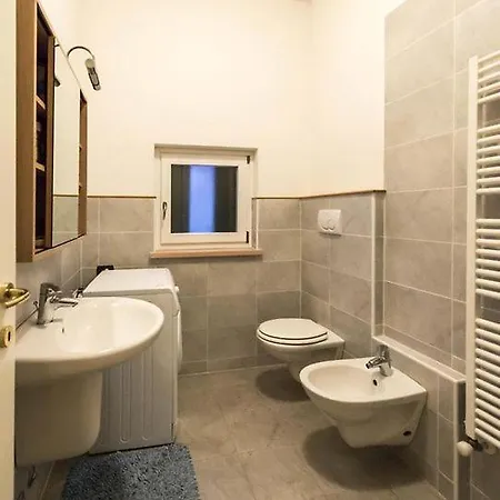 Garda Holiday Apartment * 가르다